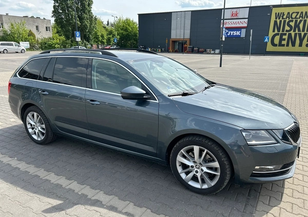 Skoda Octavia cena 82000 przebieg: 39319, rok produkcji 2019 z Warszawa małe 211